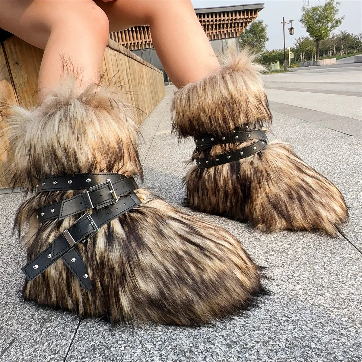 Y2K Faux Fur Boots Women Winter Snow Boots Luxury Fluffy Fuzzy Boots Warm Cozy Mid-Calf Ski Boots